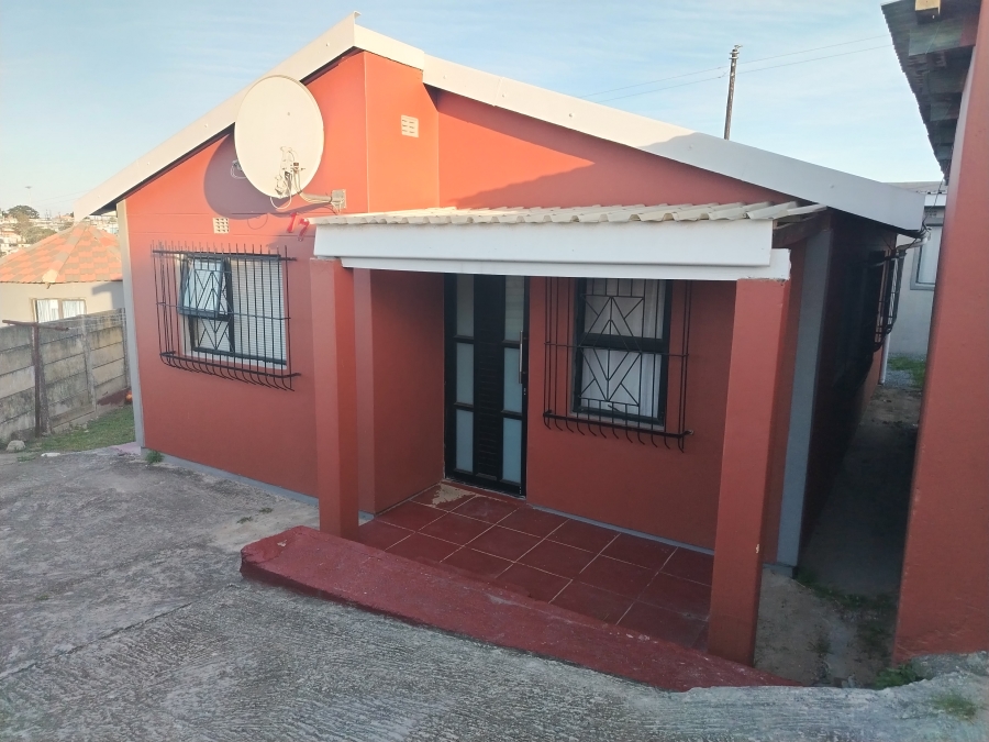 2 Bedroom Property for Sale in Gompo Town Eastern Cape